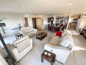 Photo 26- click for photo gallery